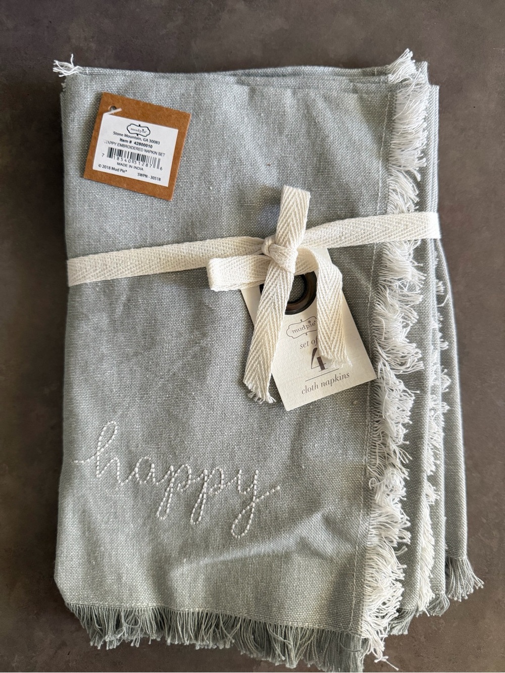 Mud Pie sage green fringed cloth napkins set with cream tie